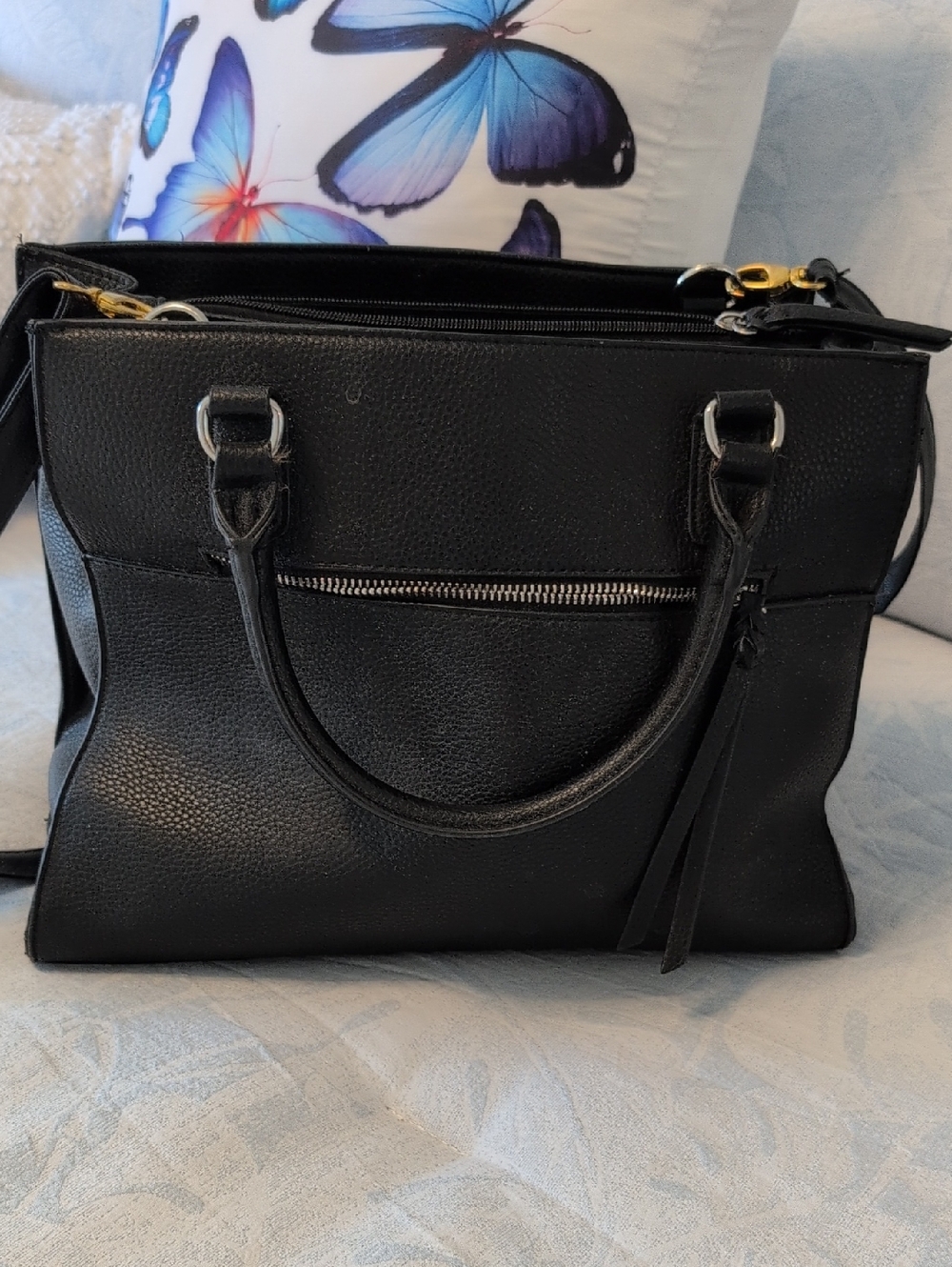 Classic Black Leather Tote Handbag - Women's Bag